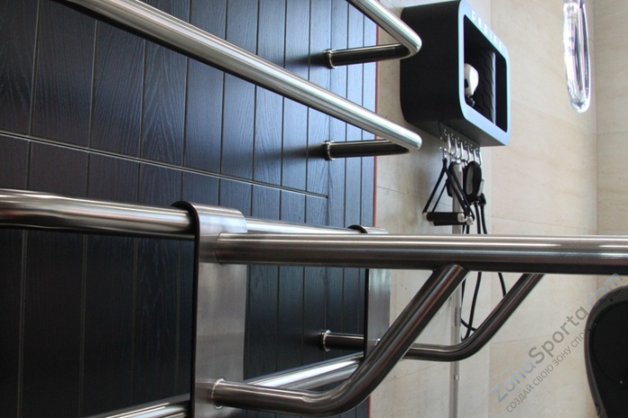 Многофункциональный комплекс в премиальном черном исполнении с элементами отделки частных яхт Desire Regatta Black Edition